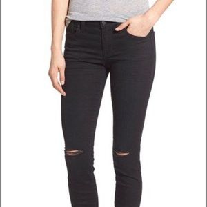 Grey distressed Madewell skinny jeans size 27